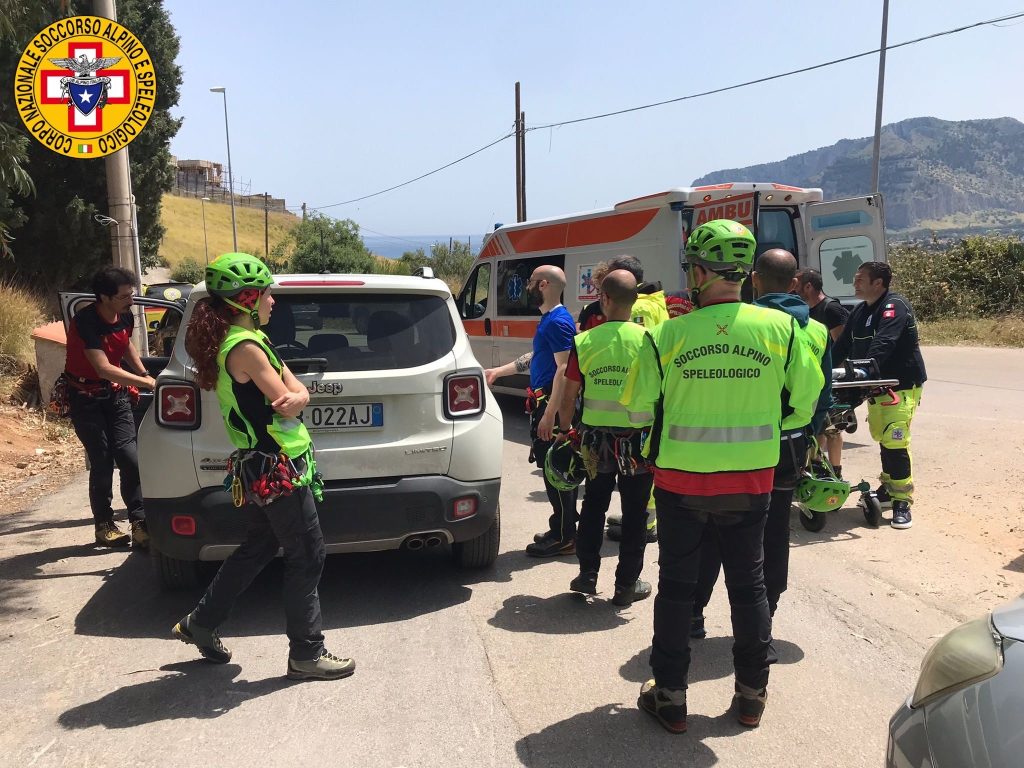 soccorso alpino salva turista