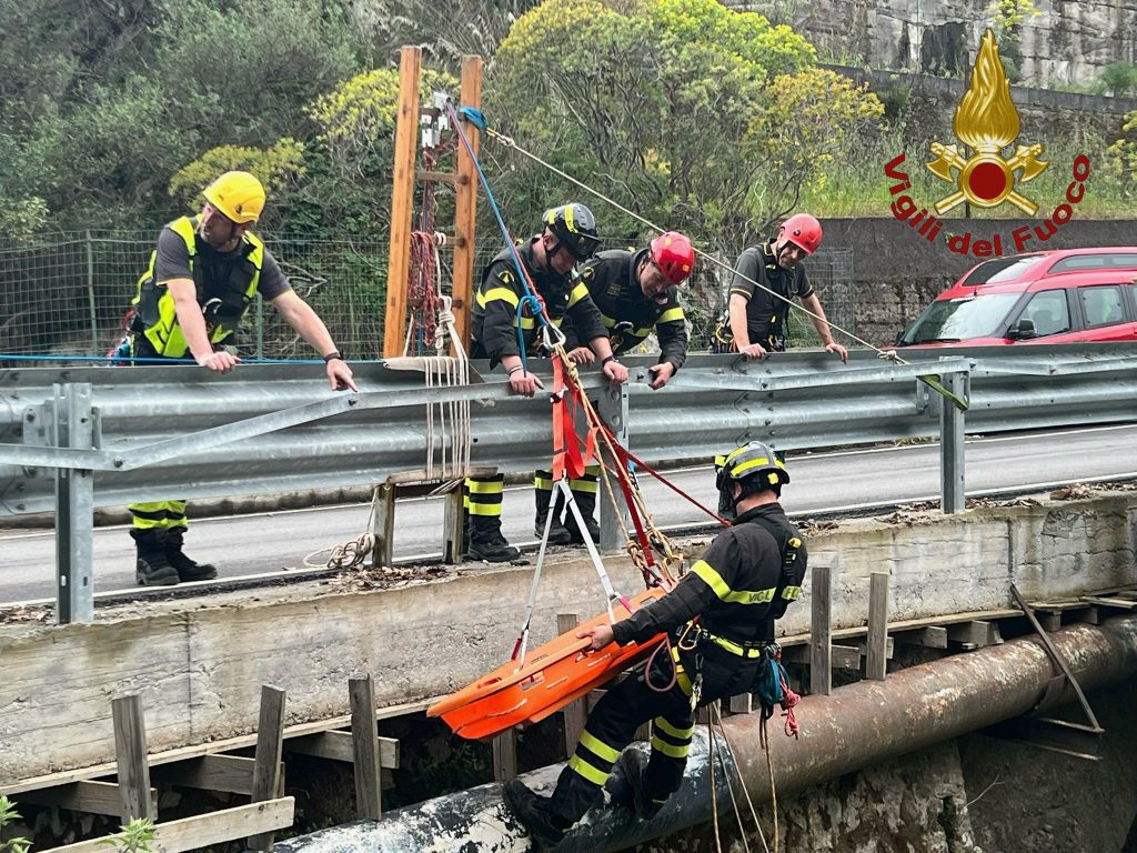 vigili del fuoco soccorso