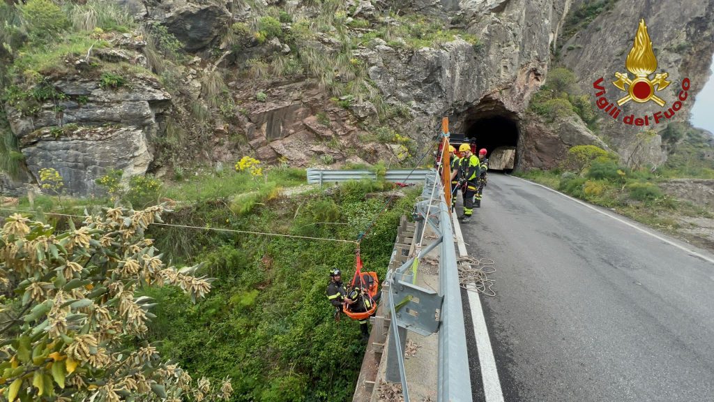 vigili del fuoco soccorso