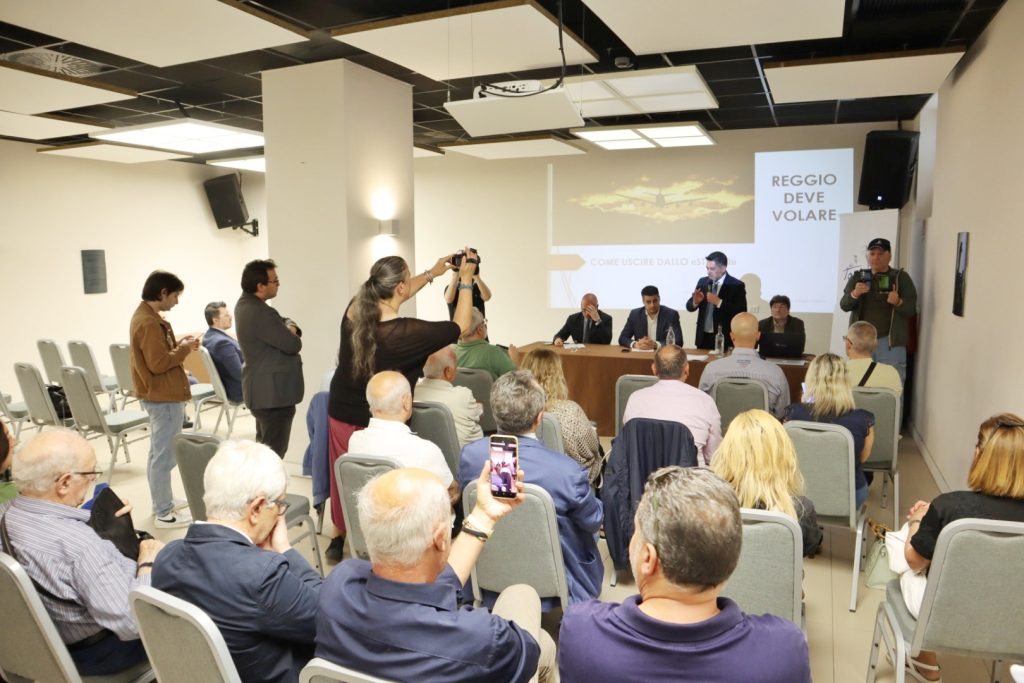 Interrogazione Parlamentare M5S su Aeroporto di Reggio Calabria