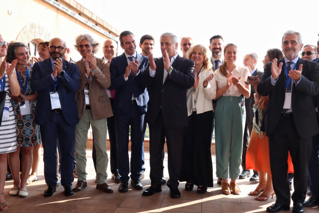Tajani a Reggio Calabria