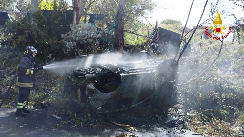 auto bruciata