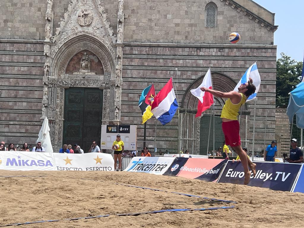 beach volley duomo.jpg messina