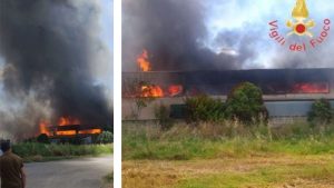 incendio montalto uffugo (1)