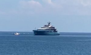 mega yacht patron tottenham a lipari