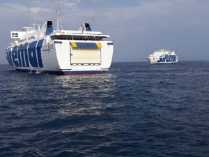 traghetto Caronte & Tourist