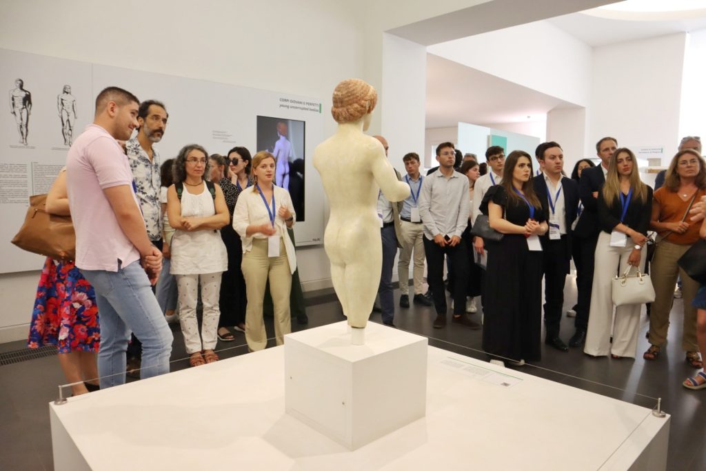 visita bronzi di riace giovani assemblea intermediterranea