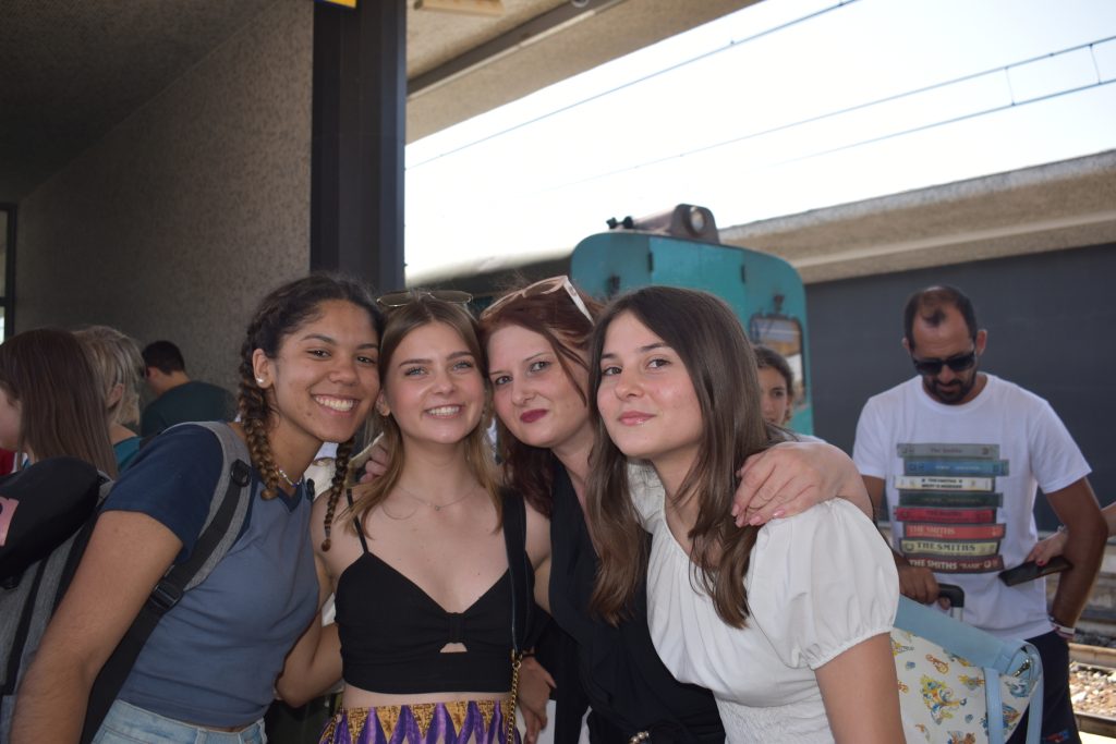 11 ragazzi americani a Reggio Calabria progetto Experiment ih British School