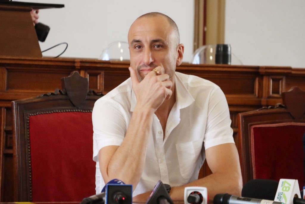 Manu Ginobili ritira il San Giorgio d'Oro a Reggio Calabria