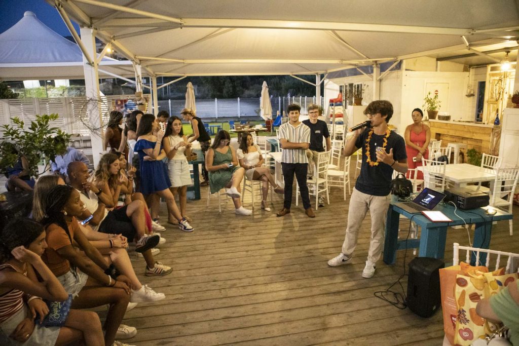 Ragazzi Americani a Reggio Calabria con British School