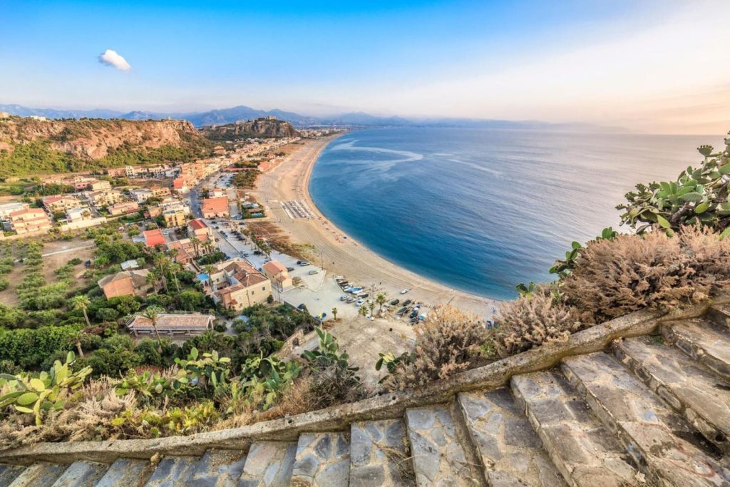 Spiaggia di Furnari