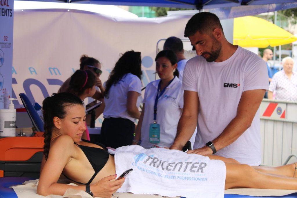Tricenter beach volley