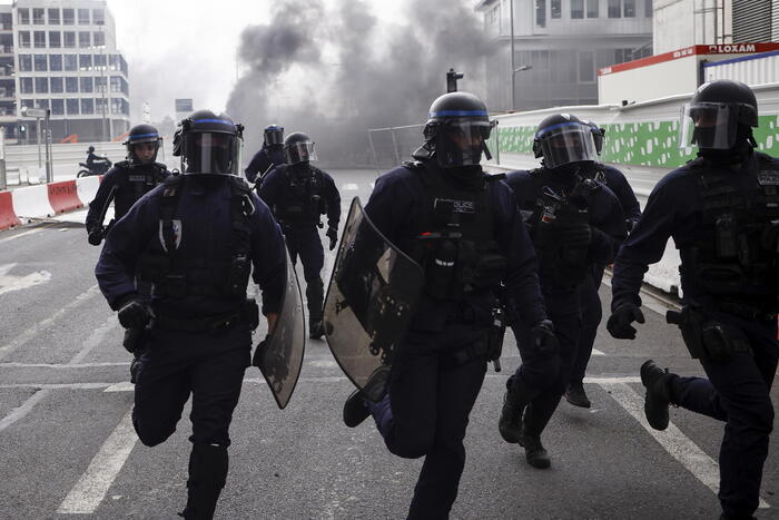 Disordini Francia