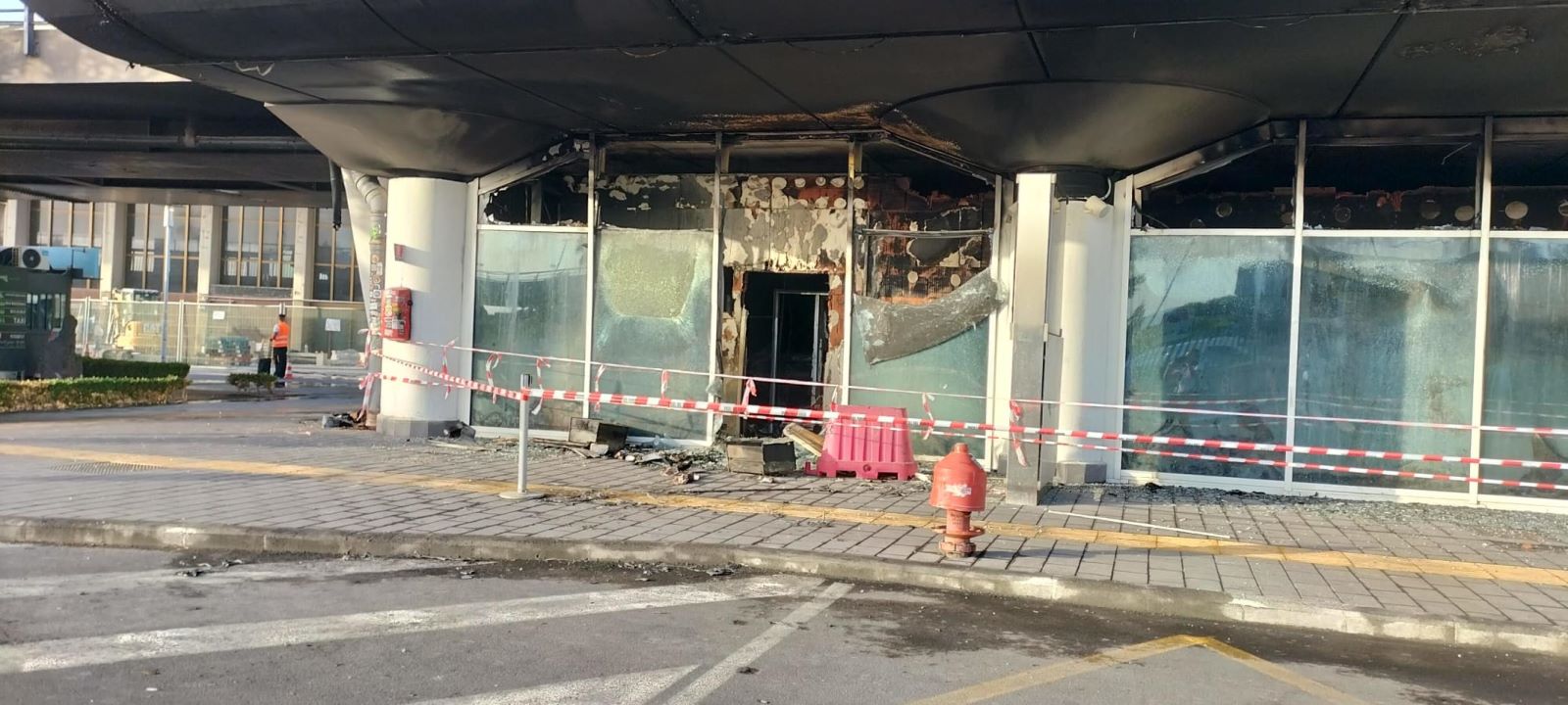 incendio aeroporto catania