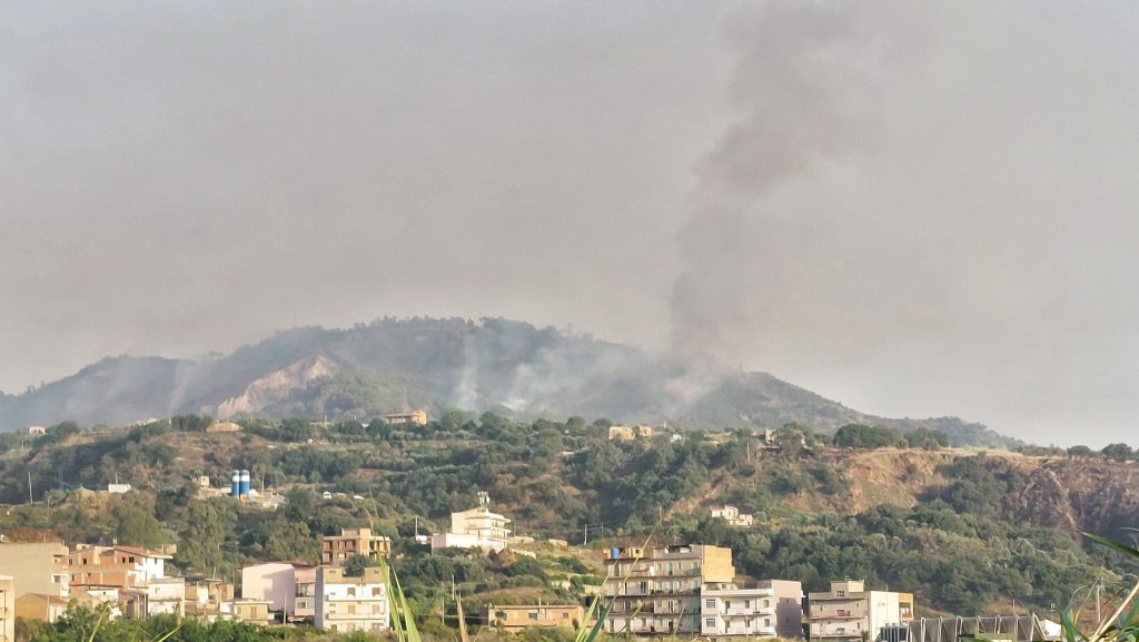 incendio colline reggio