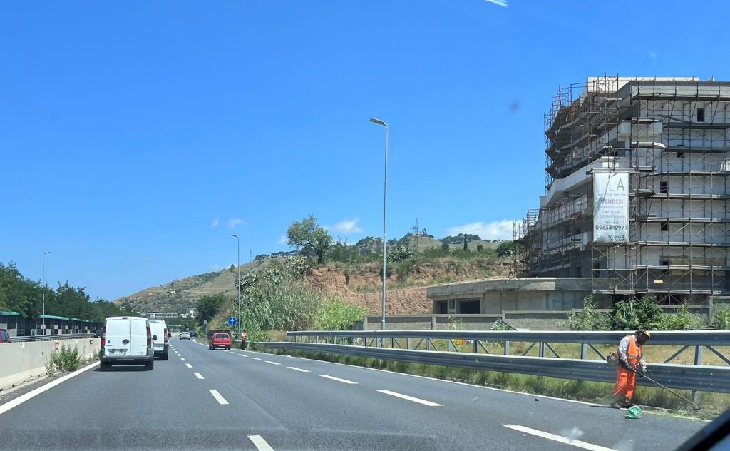 lavori raccordo autostradale