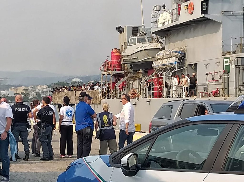 migranti reggio