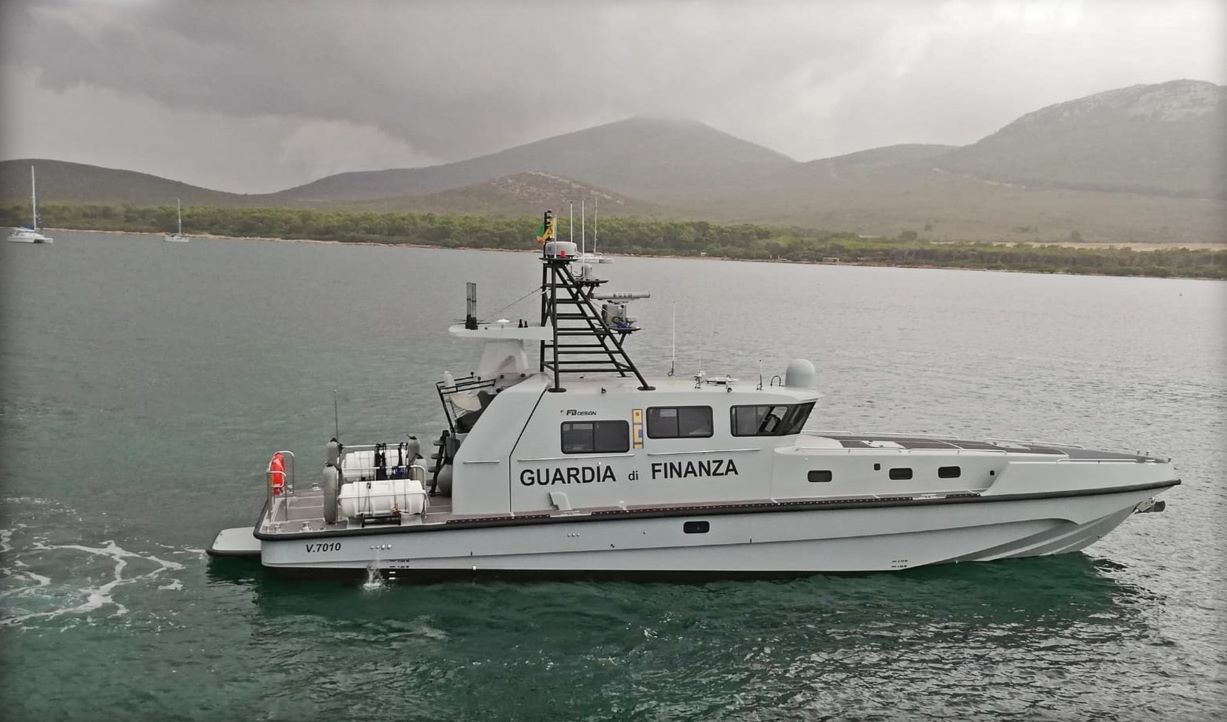motovedetta guardia di finanza