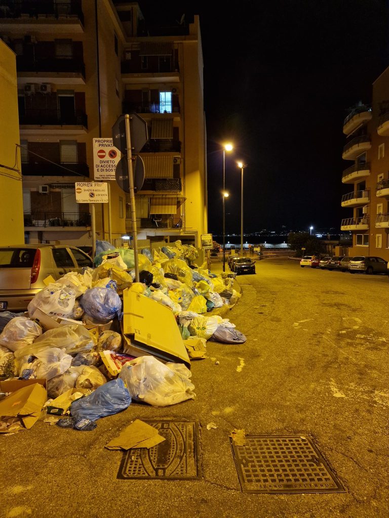 rifiuti reggio calabria santa caterina