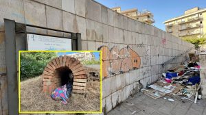 tomba ellenistica e spazzatura vicino museo reggio calabria