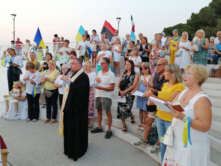 Commemorazione reggio indipendenza ucraina