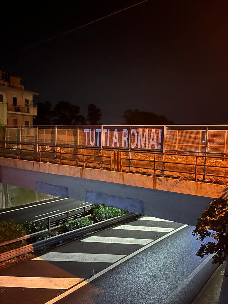 Striscione ultras Reggina in vista del Consigli di Stato
