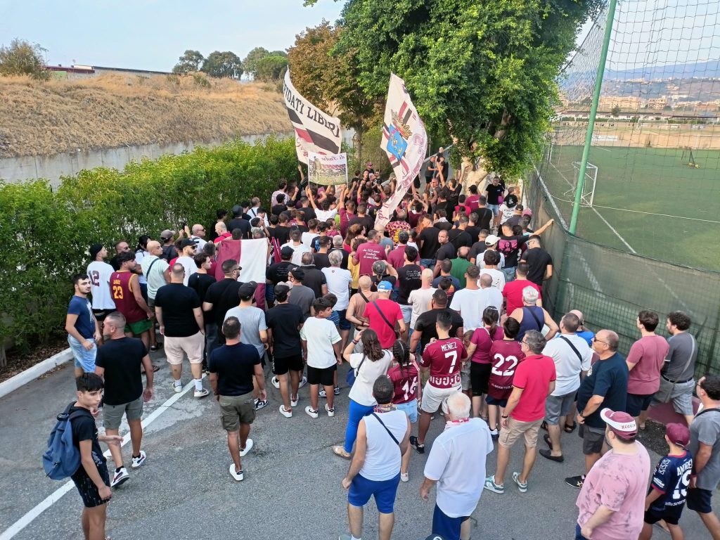 Tifosi Reggina al Sant'Agata