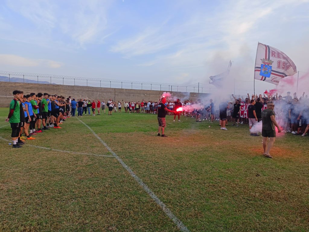 Tifosi Reggina al Sant'Agata