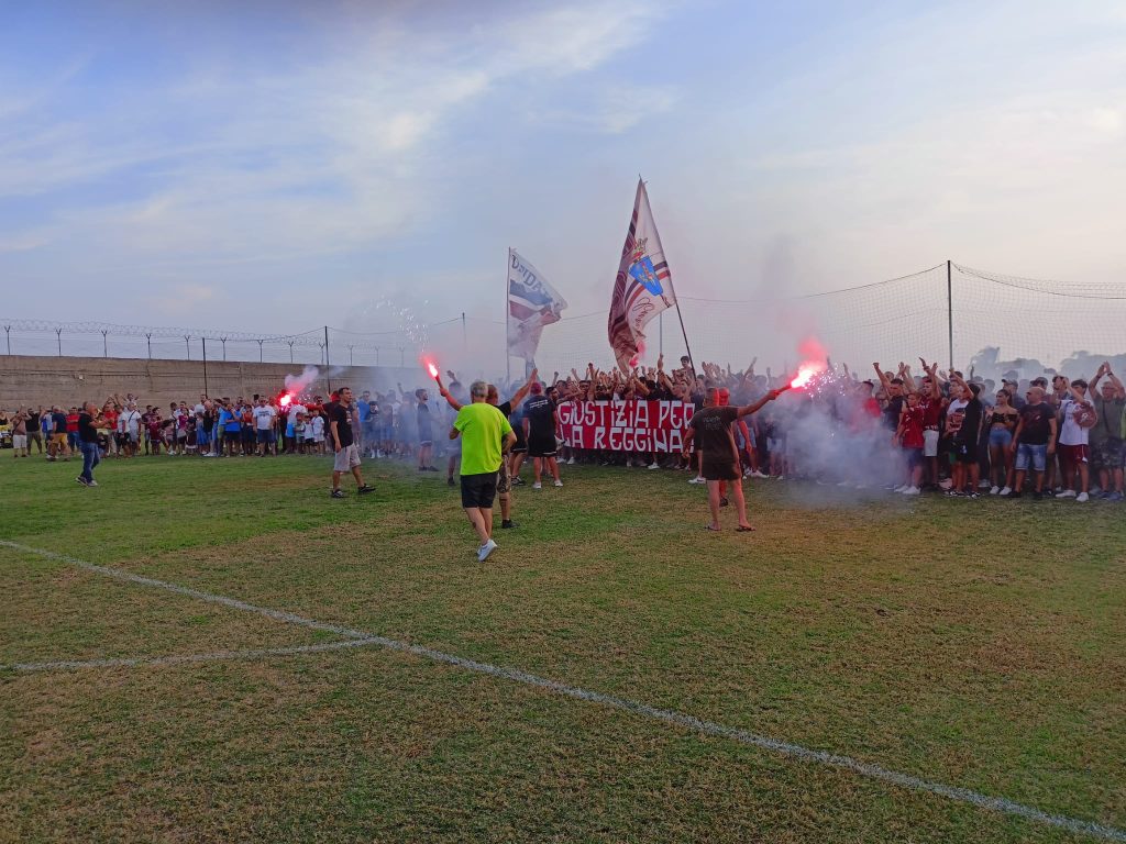 Tifosi Reggina al Sant'Agata