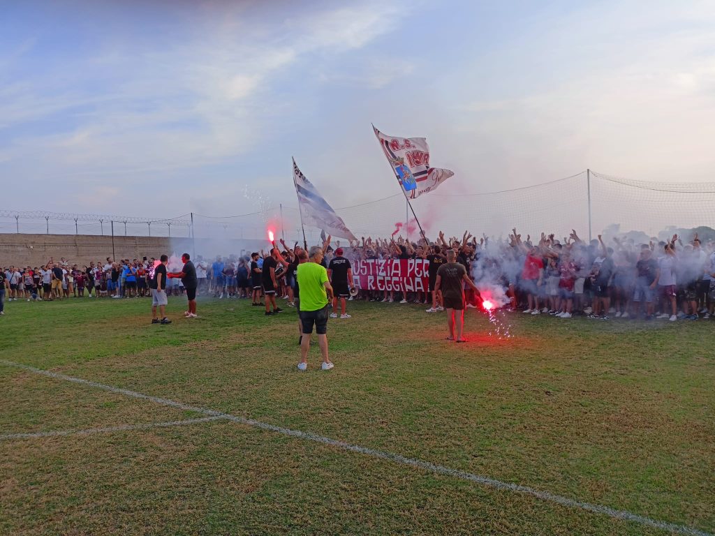 Tifosi Reggina al Sant'Agata
