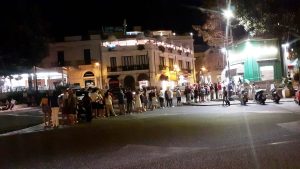 fila notturna da gelateria cesare a reggio calabria