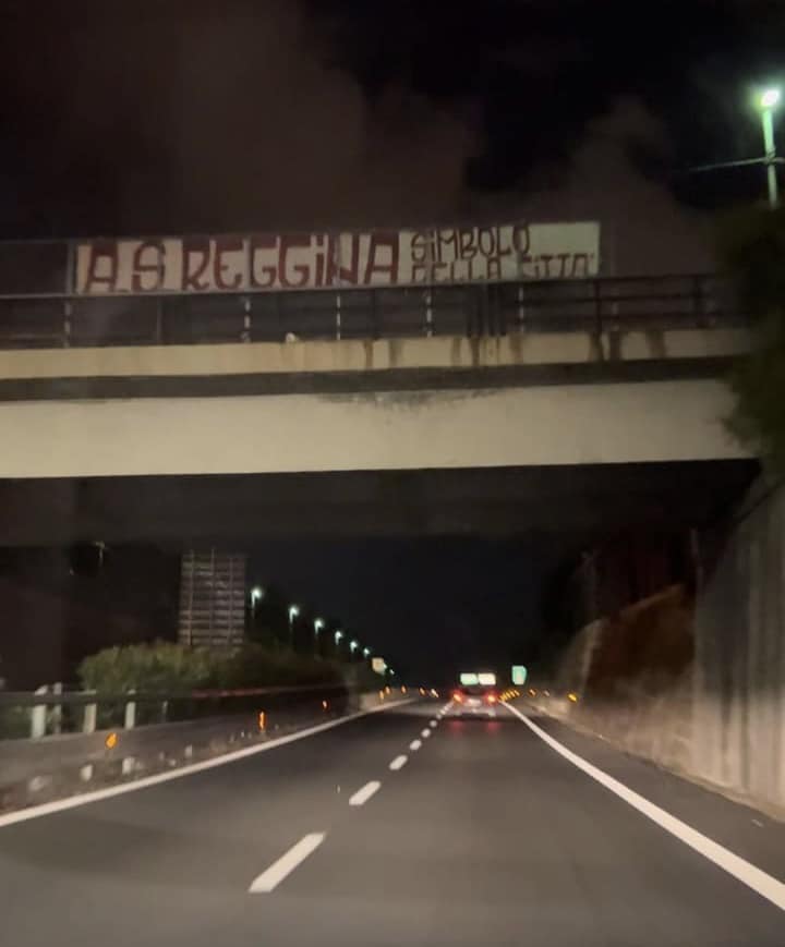 striscione ultrà Reggina