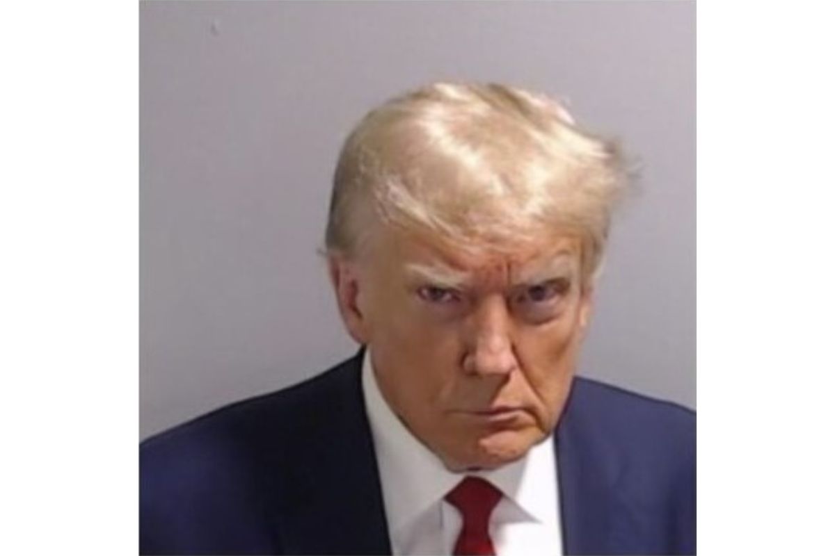 trump foto segnaletica