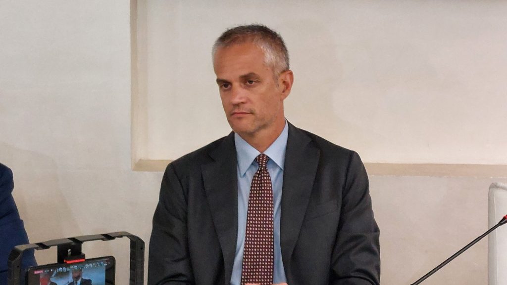 avvocato Ferruccio Maria Sbarbaro fenice amaranto