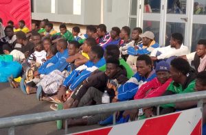 migranti a reggio
