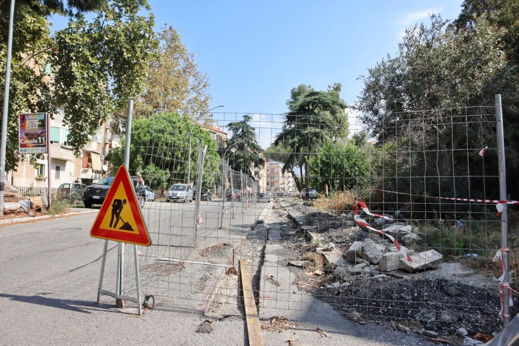 pista ciclabile viale Aldo Moro