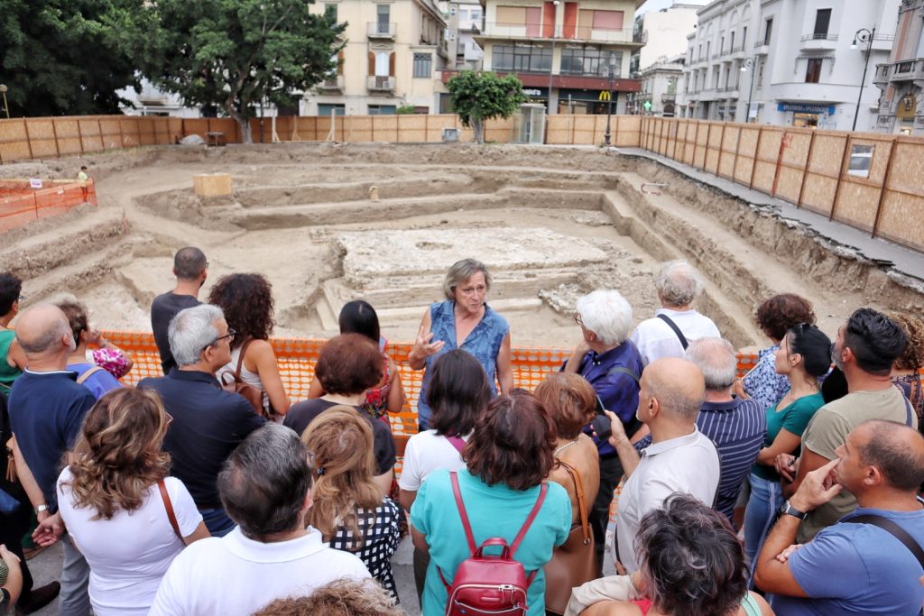 scavi piazza garibaldi reggio