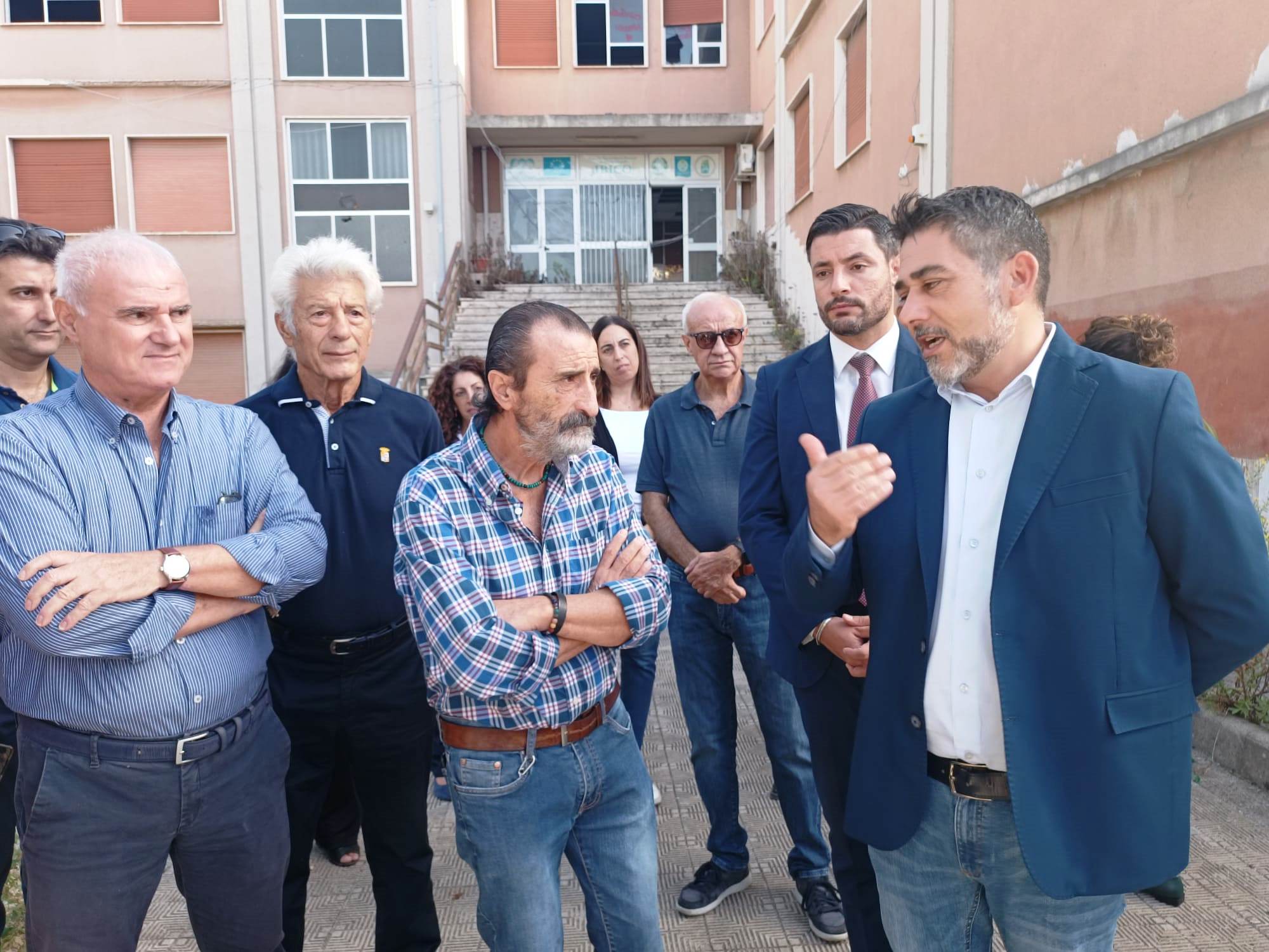 Consegna scuola Ibico