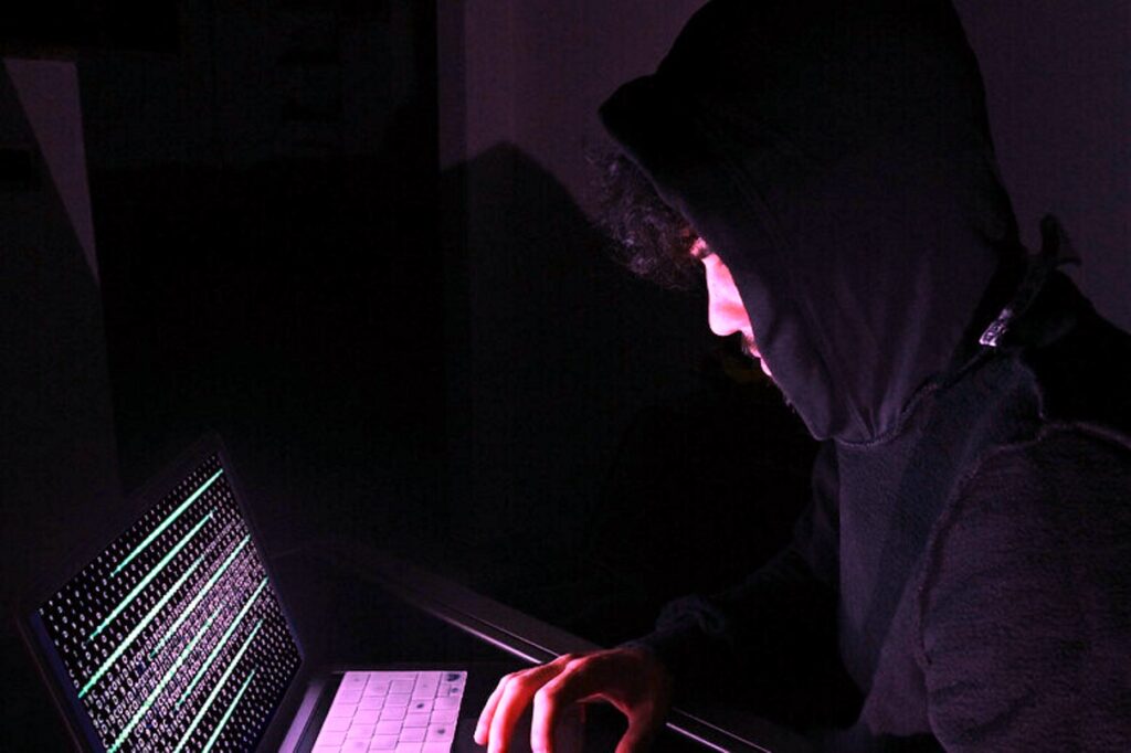 Hacker attaccano siti
