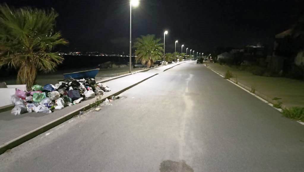 Immondizia Parco Lineare Sud
