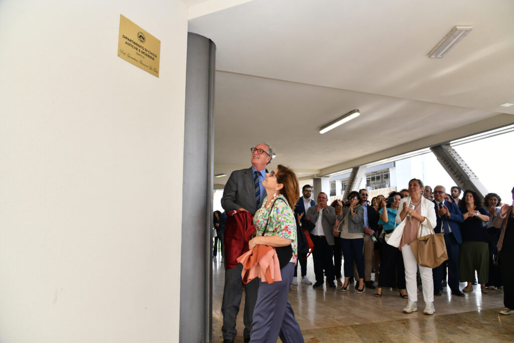 Intitolato al prof. La Torre l’edificio del DiCAM