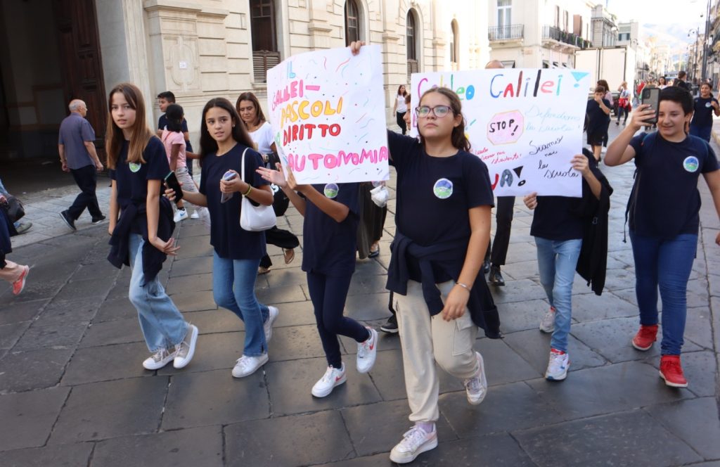 Manifestazione studenti galilei - pascoli