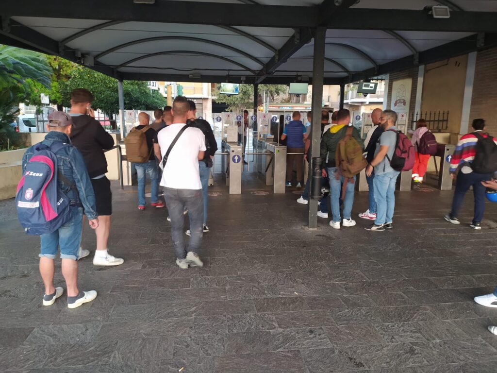 Pendolari stretto messina (1)