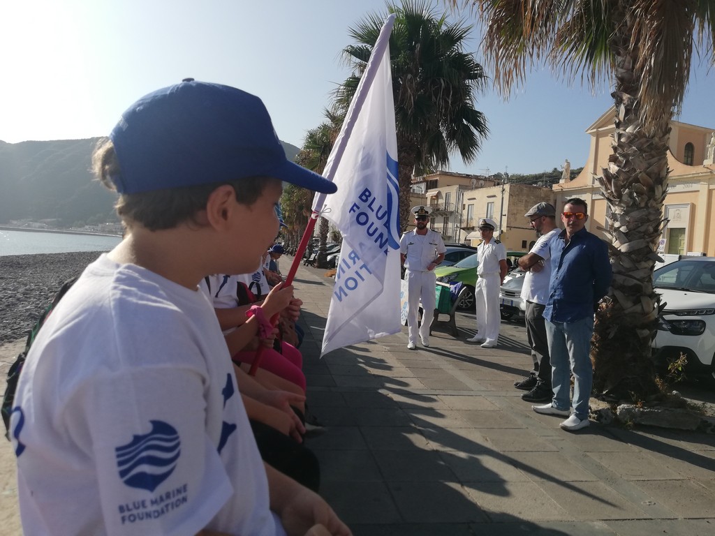 Progetto Adotta una Spiaggia in Sicilia raccolti mozziconi sigaretta