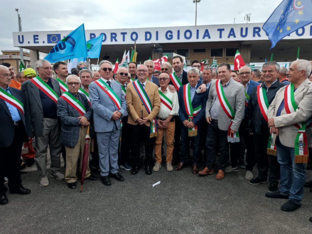 manifestazione porto gioia tauro