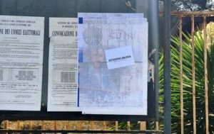 affissioni abusive manifesti elettorali rosarno
