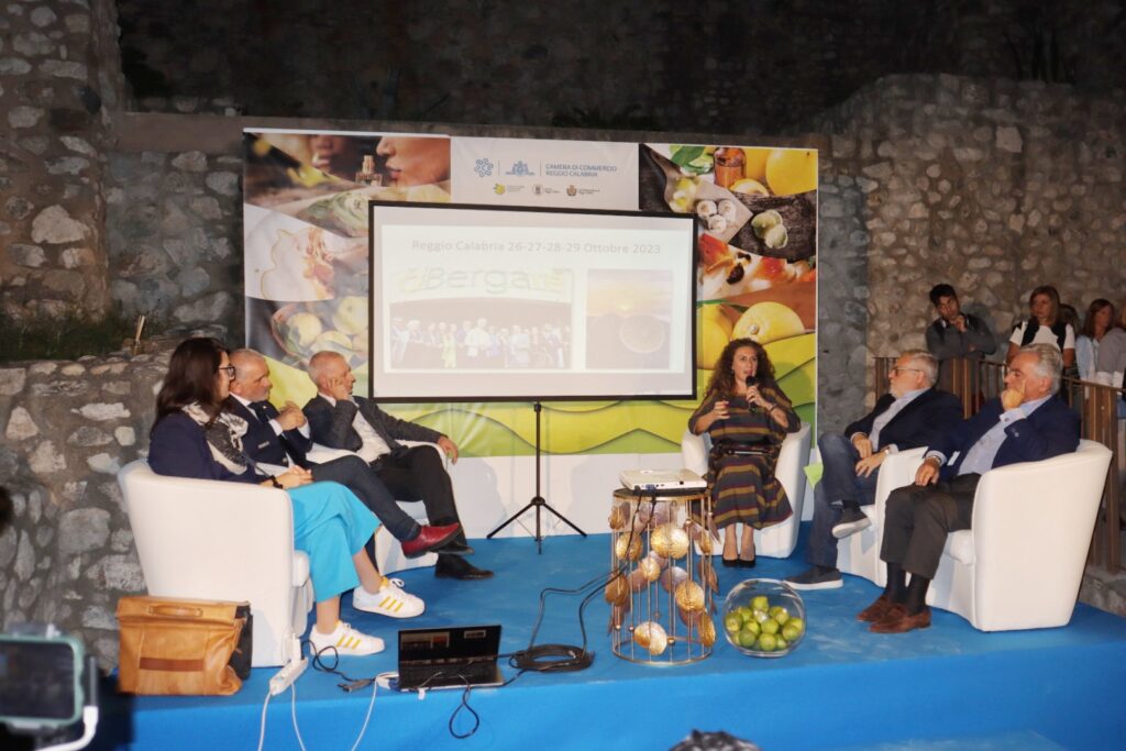 bergamotto castello aragonese