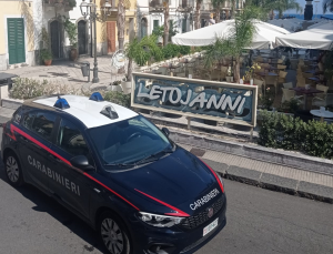carabinieri letojanni