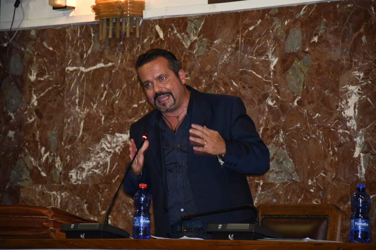 Consigliere comunale di Messina solleva interrogativi sul Piano Città e sulle destinazioni degli immobili pubblici