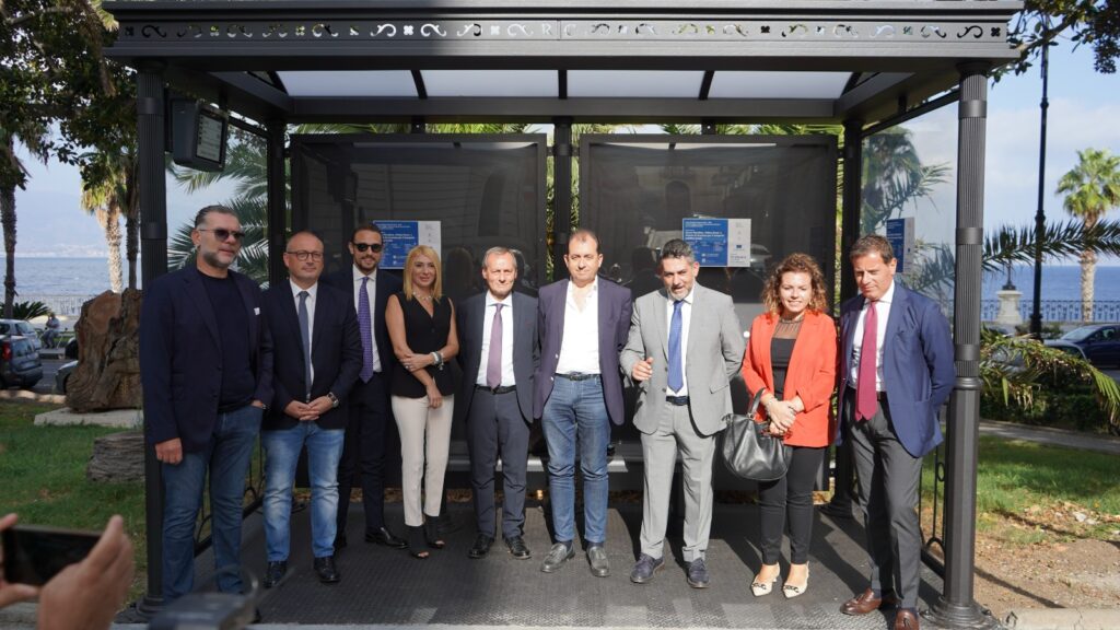 autobus atam palazzo san giorgio